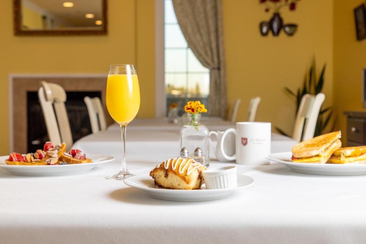 La Bastide Bed and Breakfast - Housity