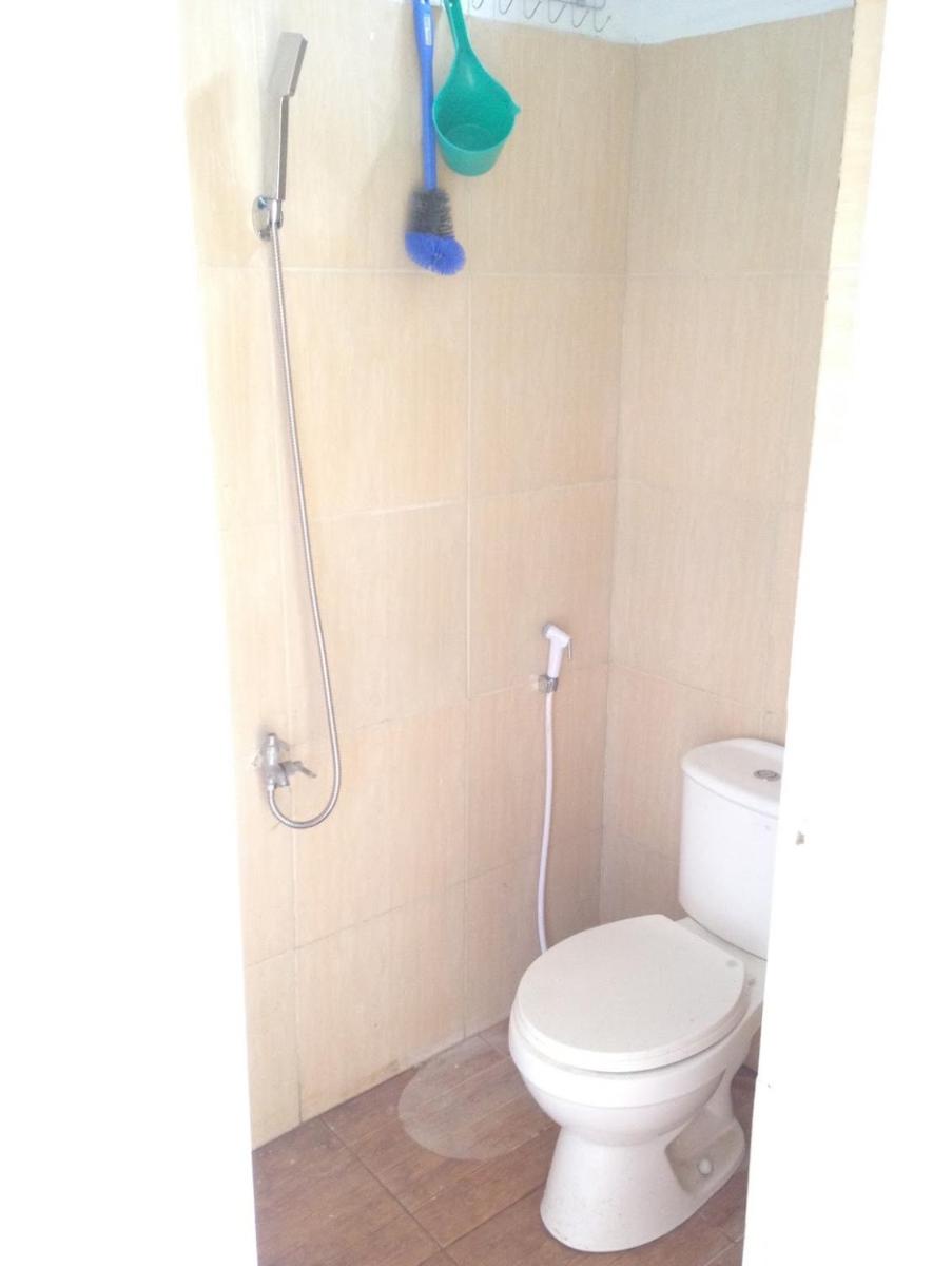 Guesthouse Ananda Pekalongan - Housity