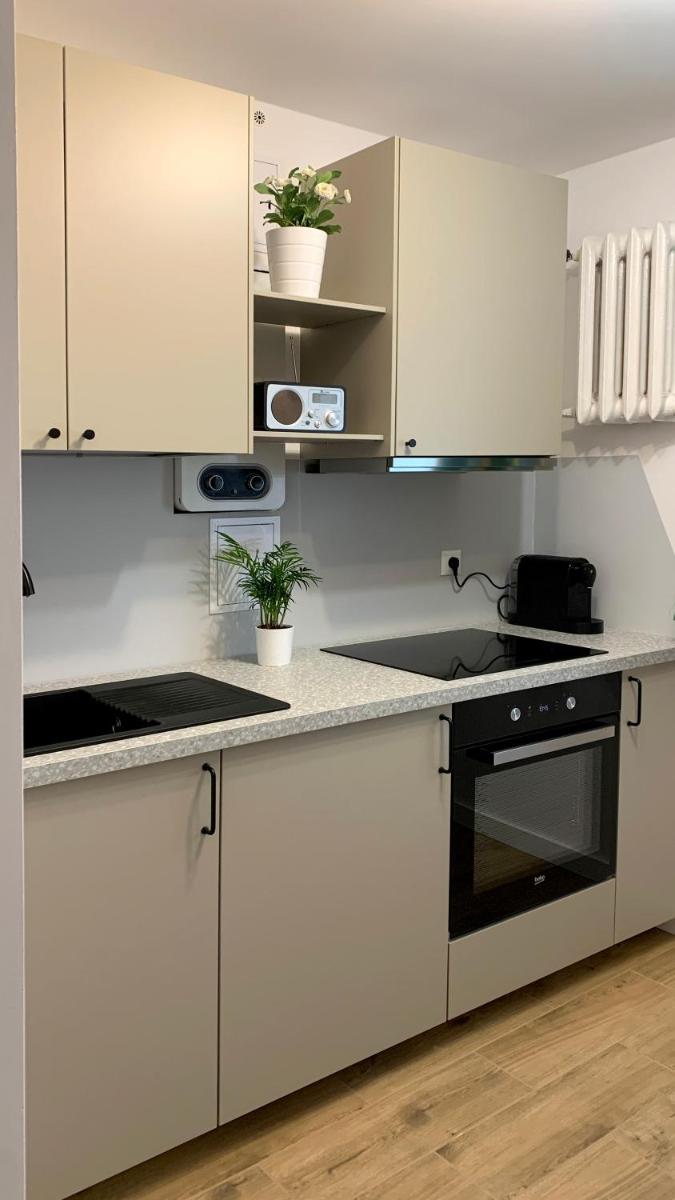 3-Room Apartment, City Center, Netflix & Wifi - Hizvo