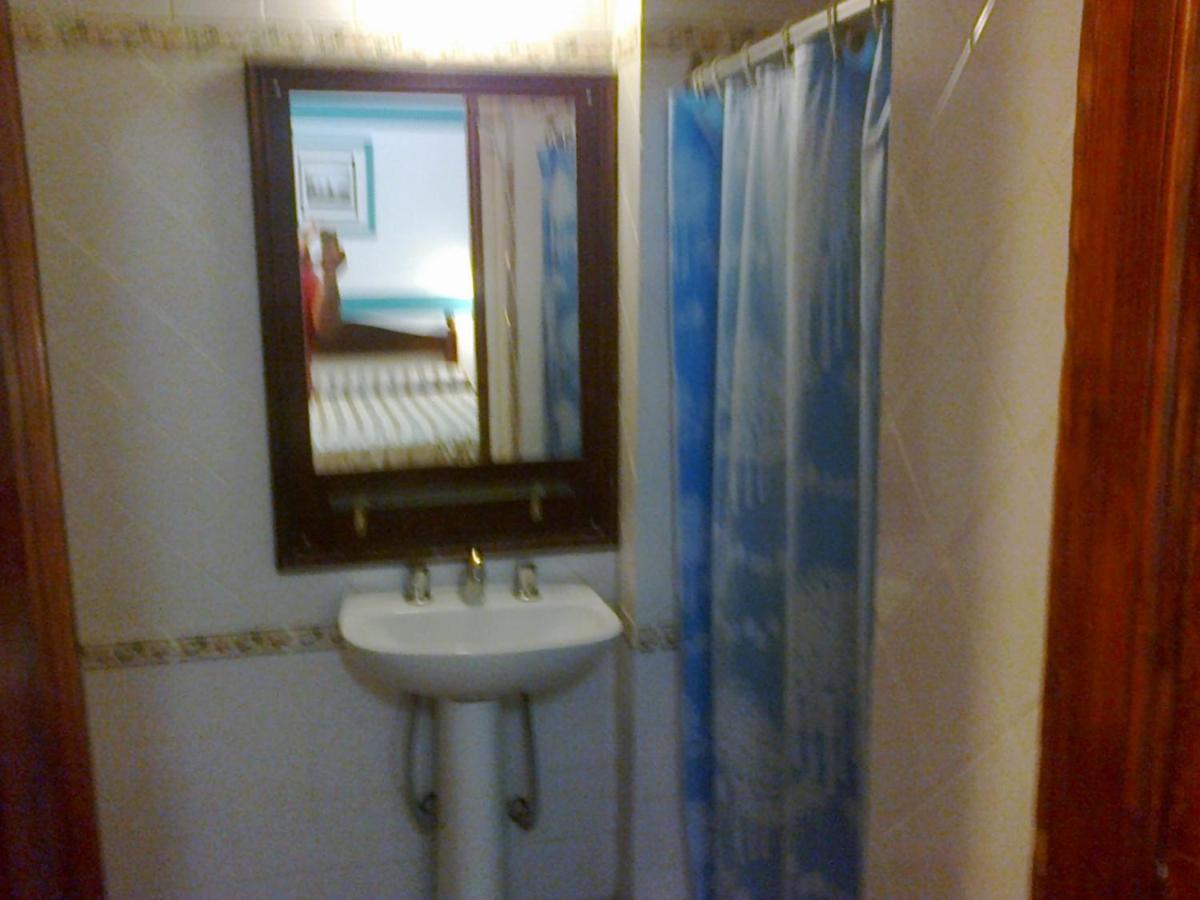 Hotel Plaza Tres Arroyos - Housity