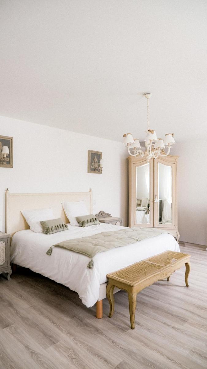 Le Bonheur de l'Instant - Housity