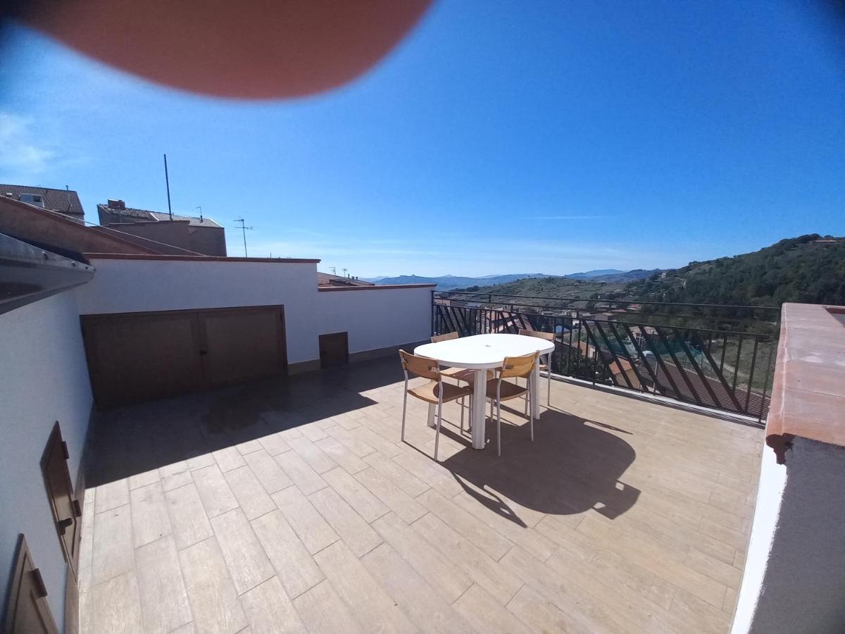 BB Cesarò Mariolo house - Housity
