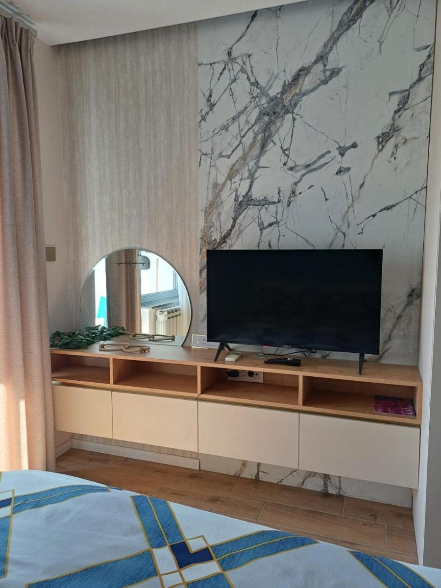 Apartment Centrum - Free private parking - Hizvo