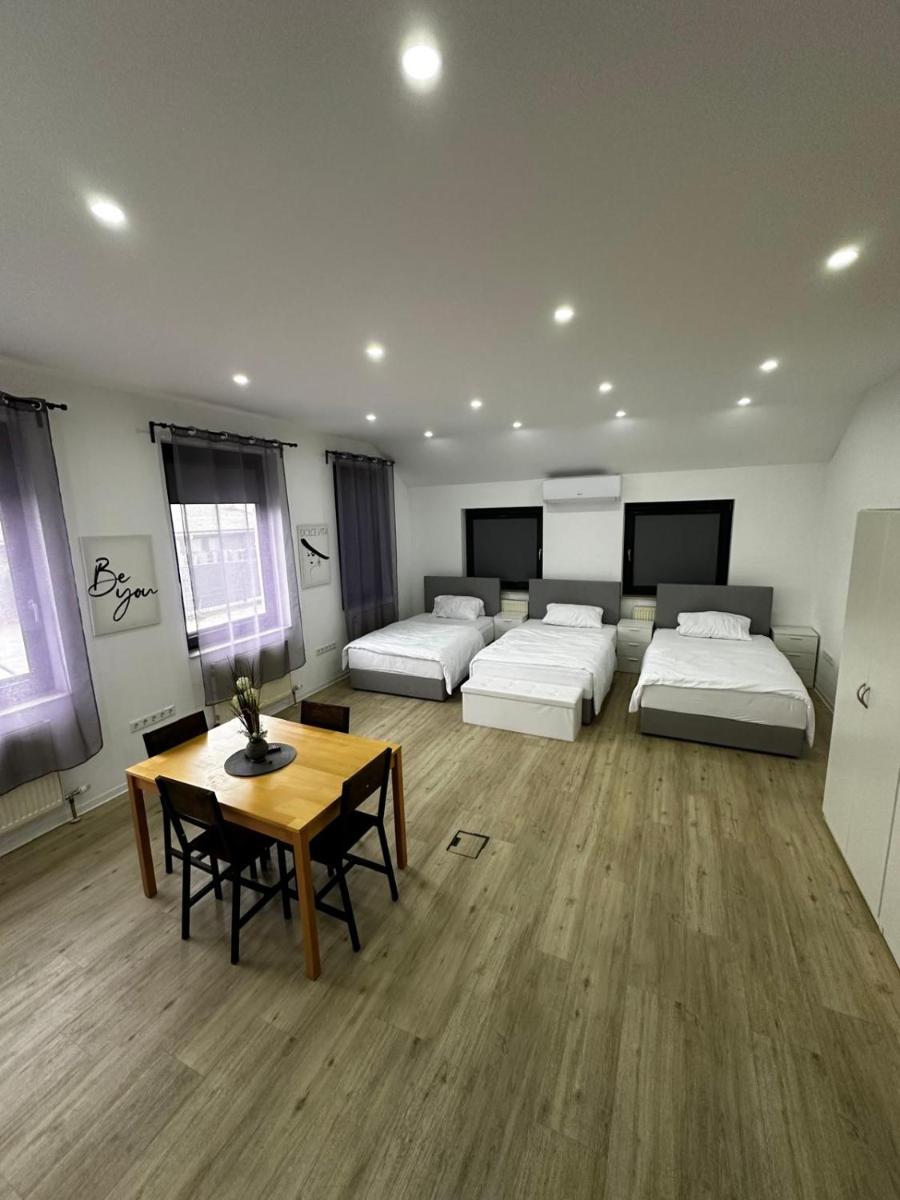 VDM Ferienwohung Pfungstadt - Housity