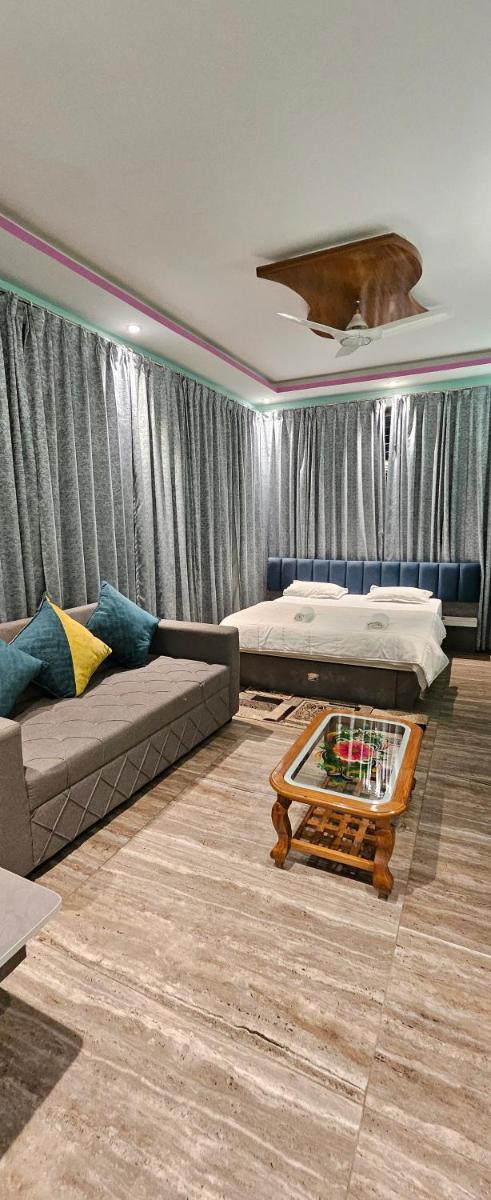 Ridhi Premium Service Apartment - Hizvo