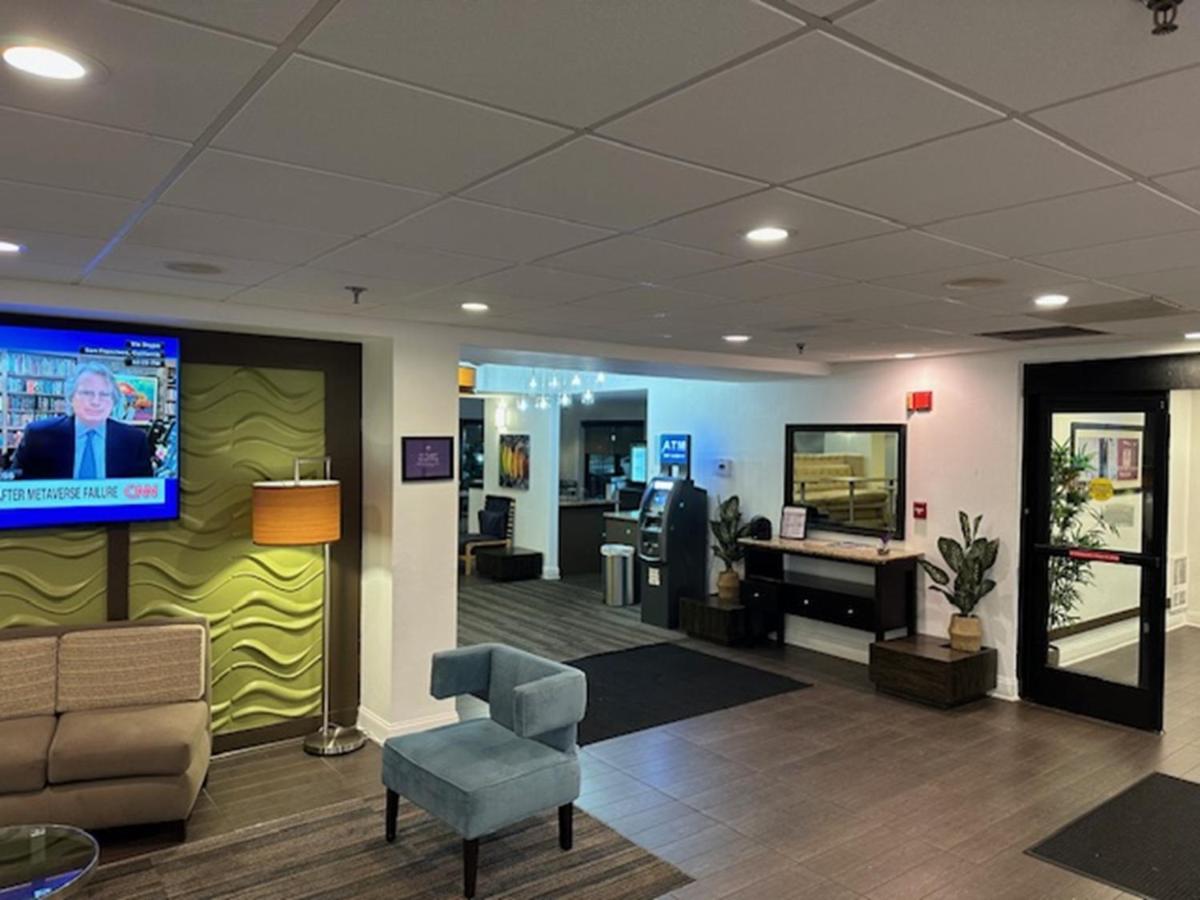 Sleep Inn & Suites - Housity