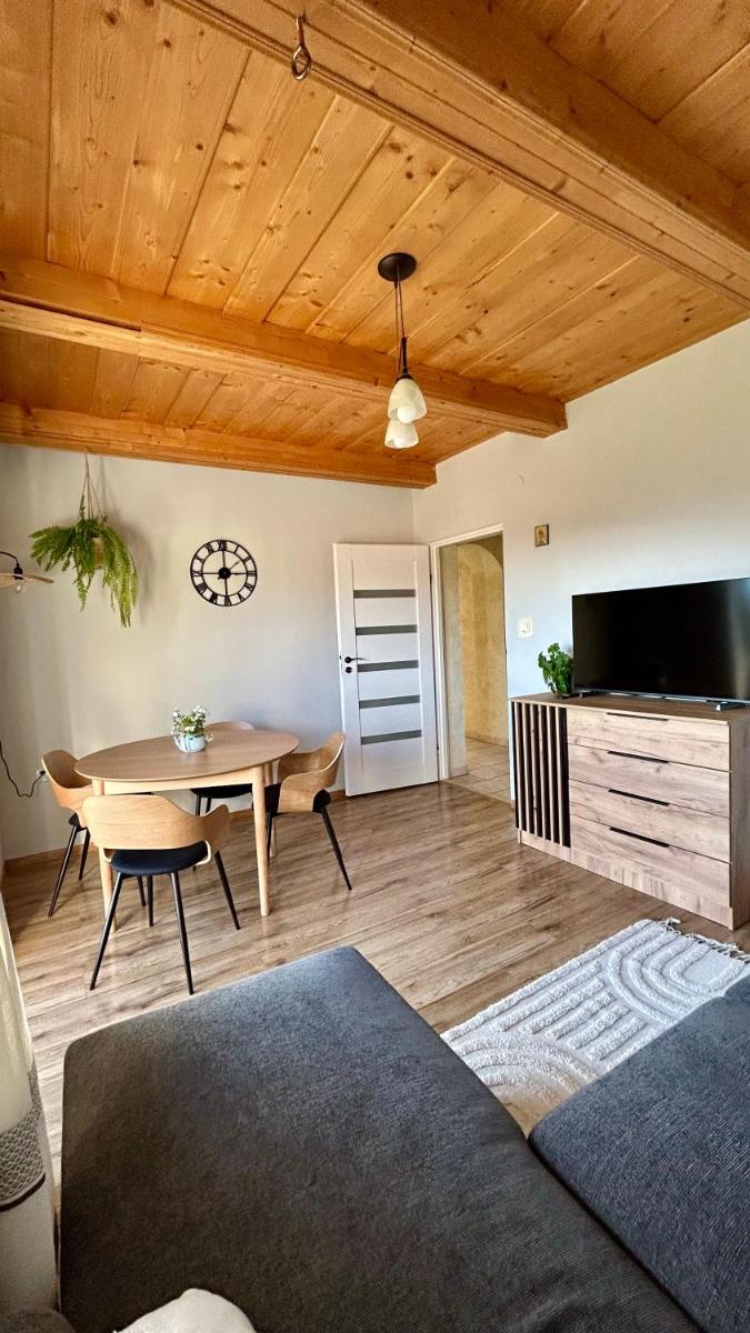 Agroturystyka Pod Modrzewiem - Housity