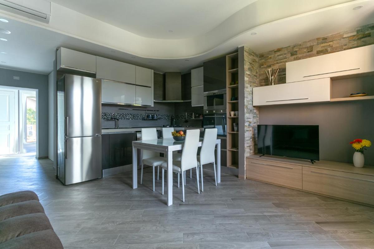 Grotta Stay - Housity