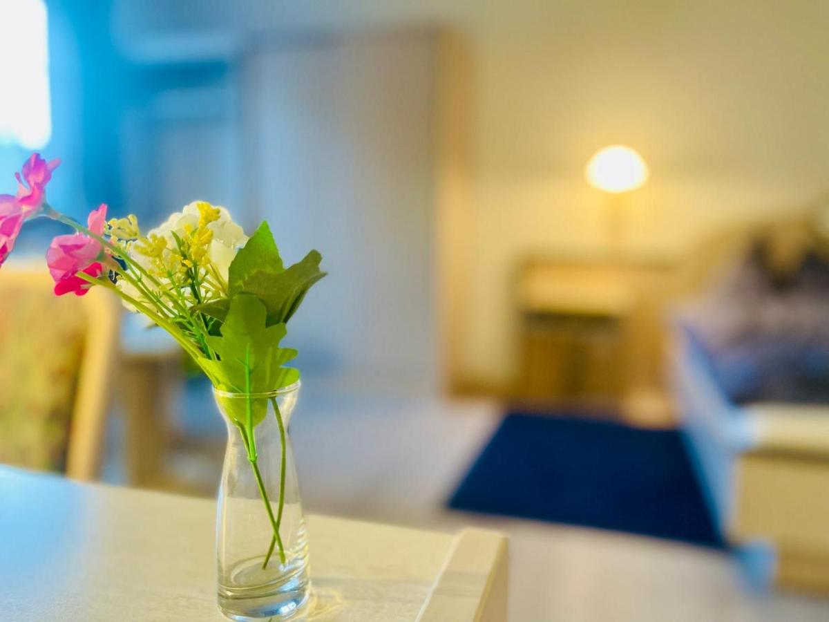 Le Cavalier - Housity