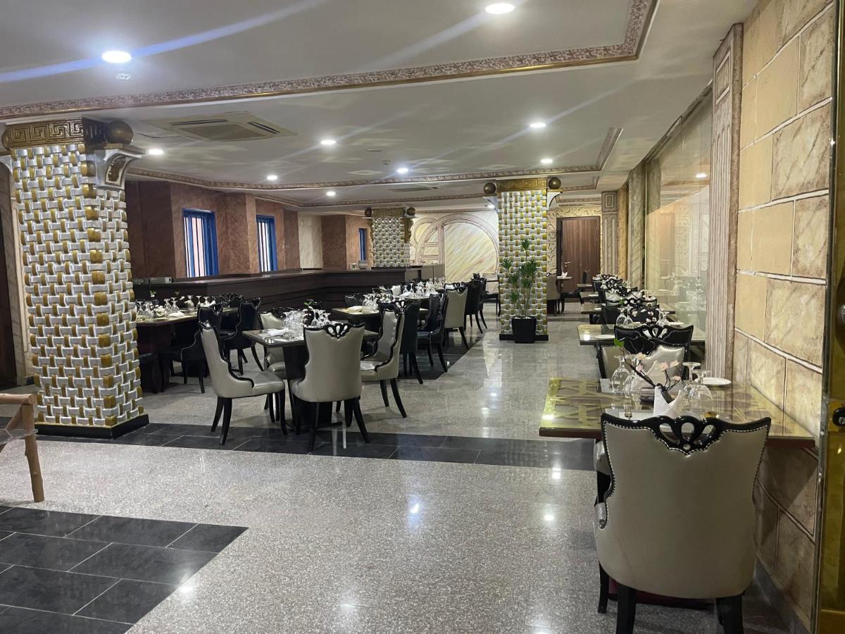 Suitetrails - AA Hotel and Suites