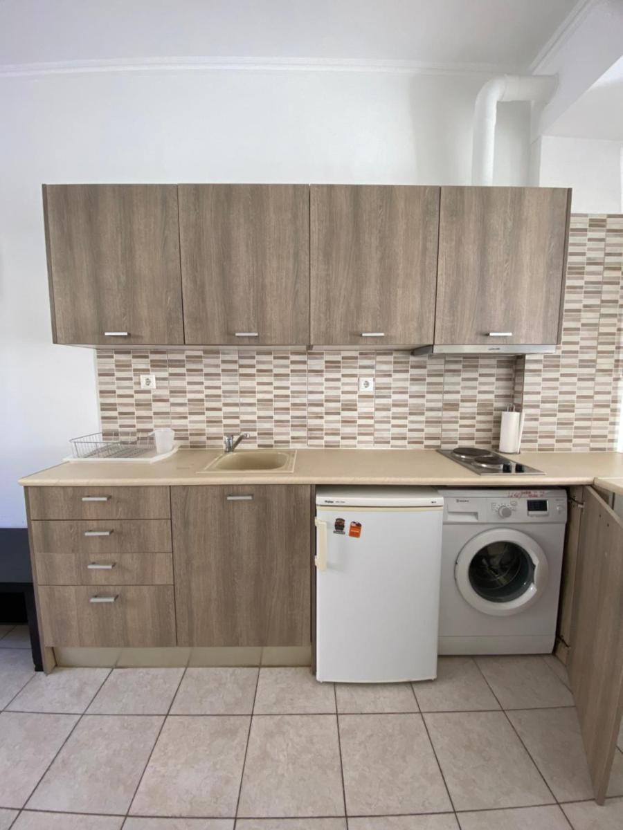 Loutraki Studio - Housity