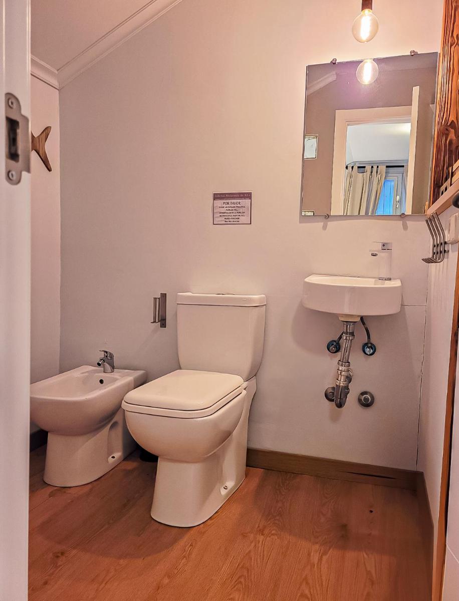 Un baño de Hotel Hita "Nature Experience" for all