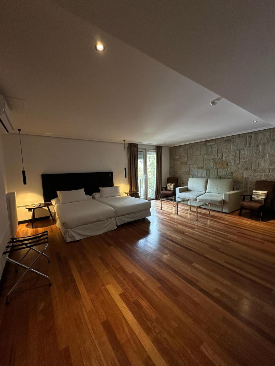 Cama o camas de una habitación en Hotel Hita "Nature Experience" for all