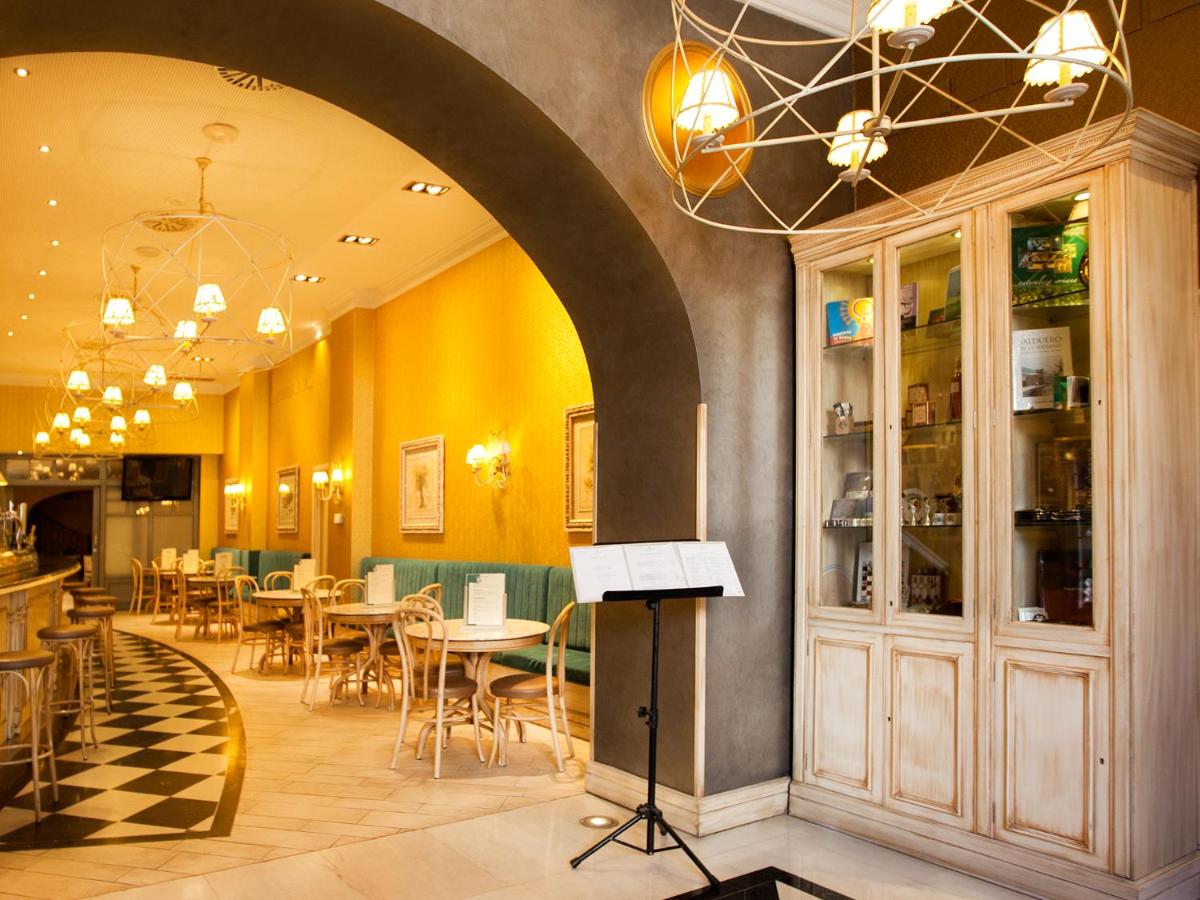Un restaurante o sitio para comer en Hotel Alfonso VIII