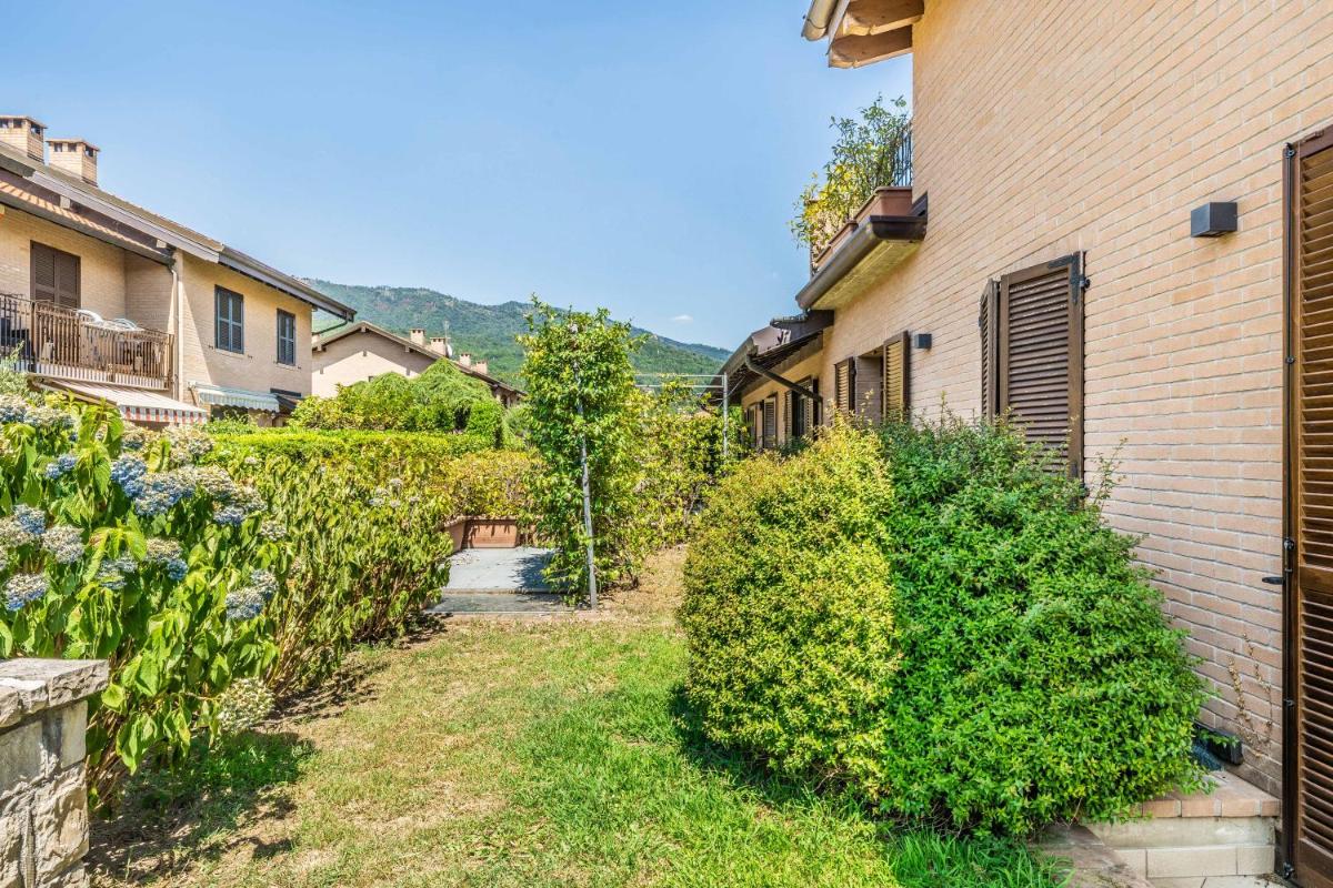 LA FOLAGA b&b - Housity
