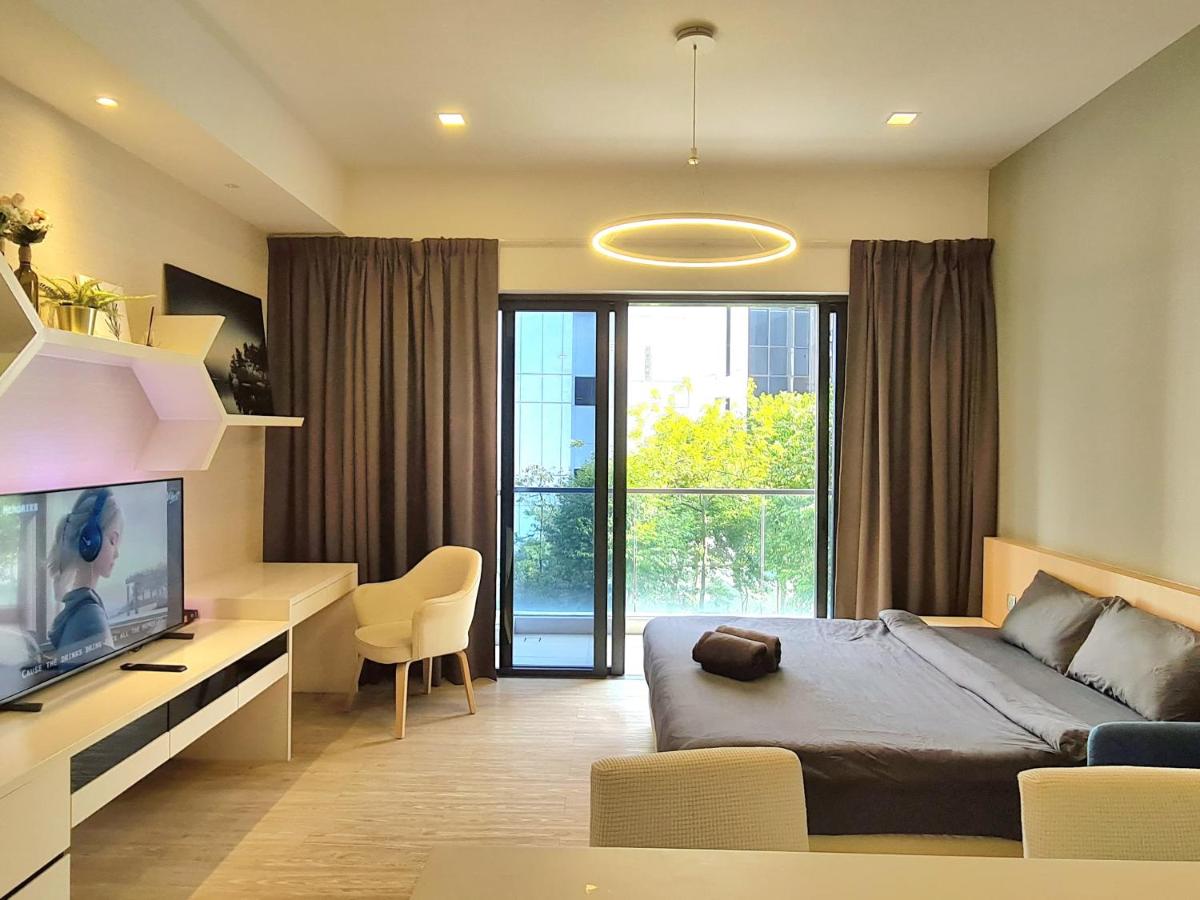 M city service suite KLCC - Hizvo