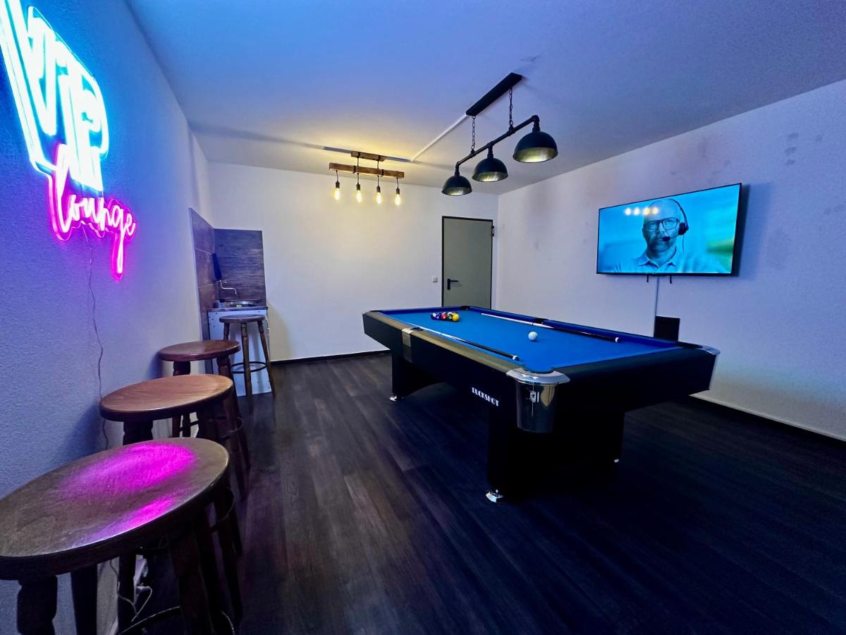 Stilvolle Wellness-Ferienwohnung in Neef Whirlpool, Sauna, Grill, Fitness, Billard & Moselblick - Housity