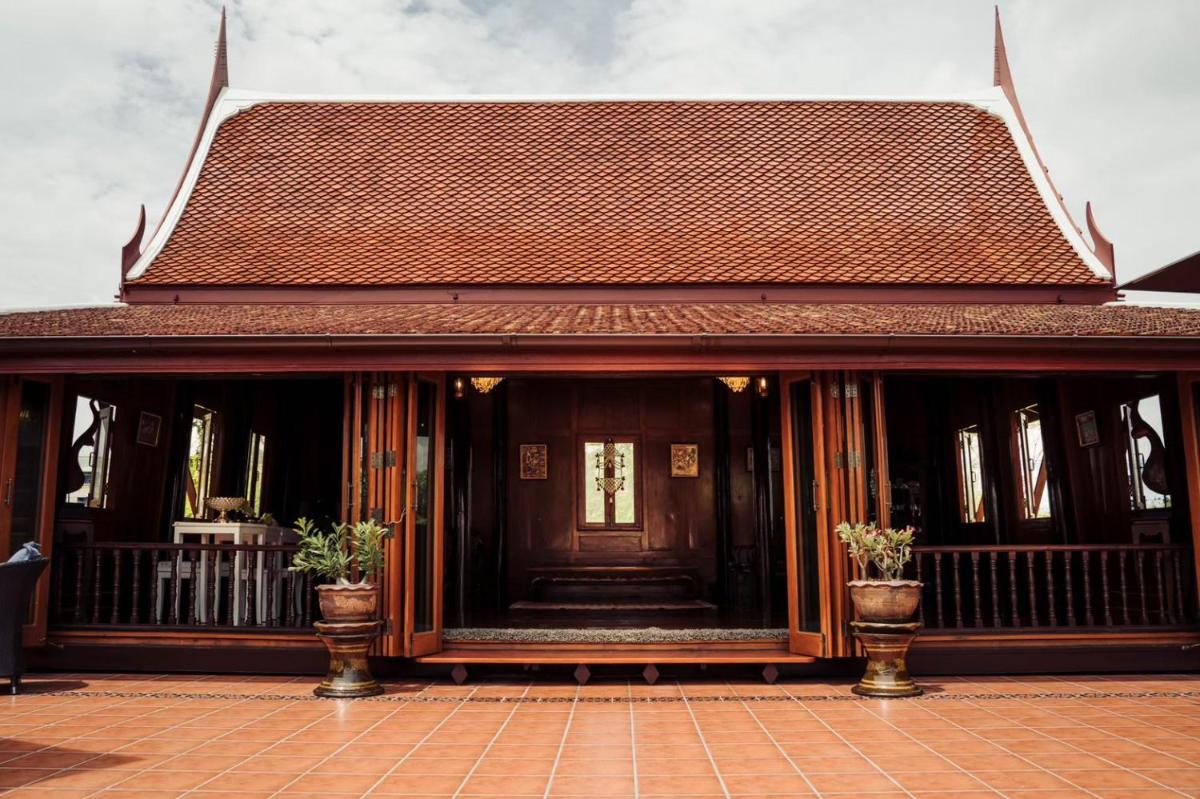 เรือนไทยพราวพิมาน Proudpiman Thai House - Housity