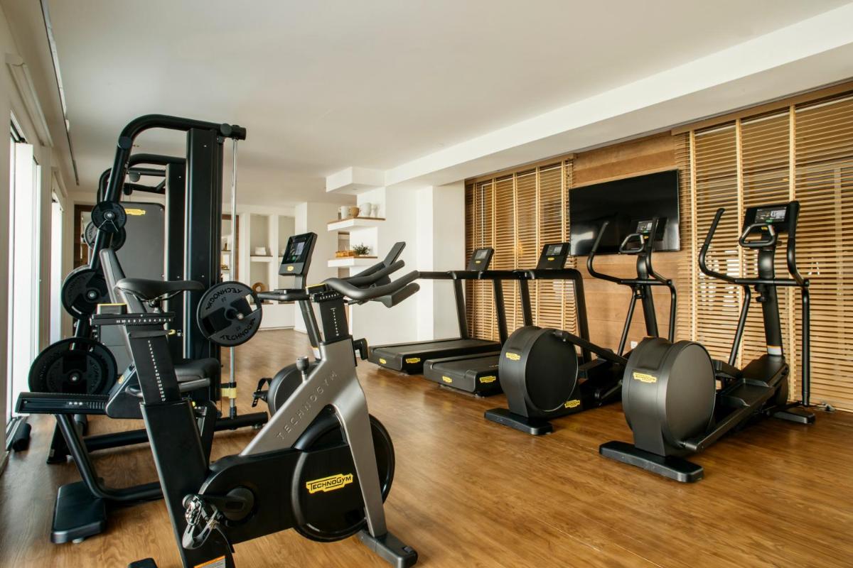 Gimnasio o instalaciones de fitness de Villa Le Blanc, a Gran Meliá Hotel - The Leading Hotels of The World