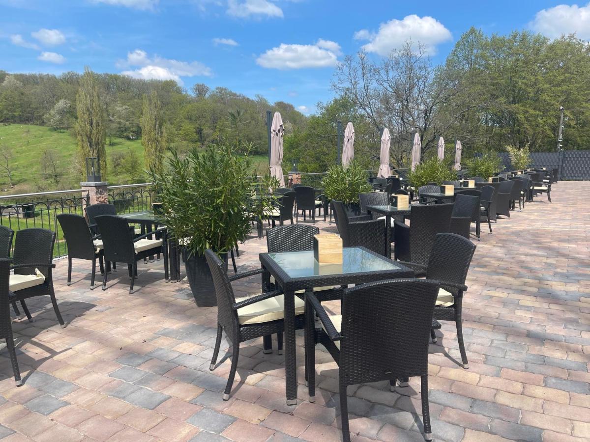 Landhotel Lembergblick - Housity