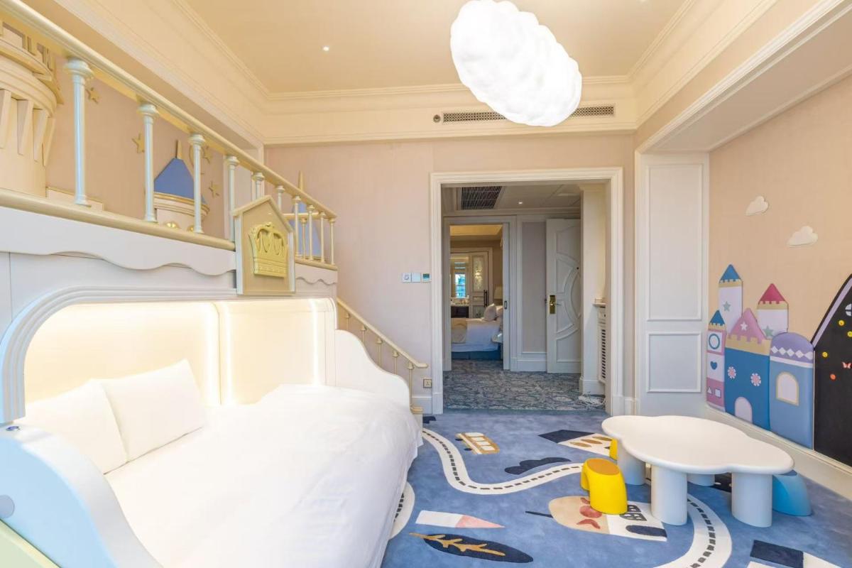 The Castle Hotel, a Luxury Collection Hotel, Dalian - Housity