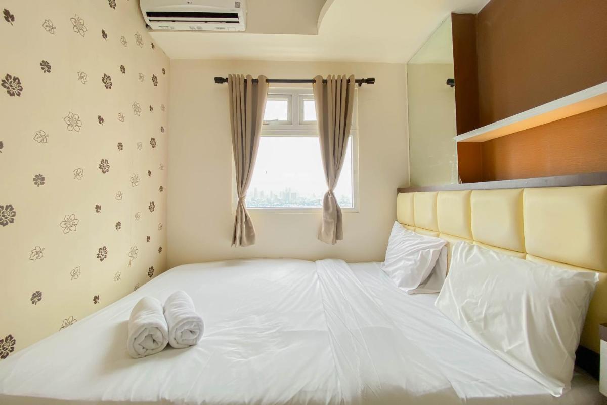 Comfortable and Strategic 2BR at Green Pramuka City Apartment By Travelio - Housity