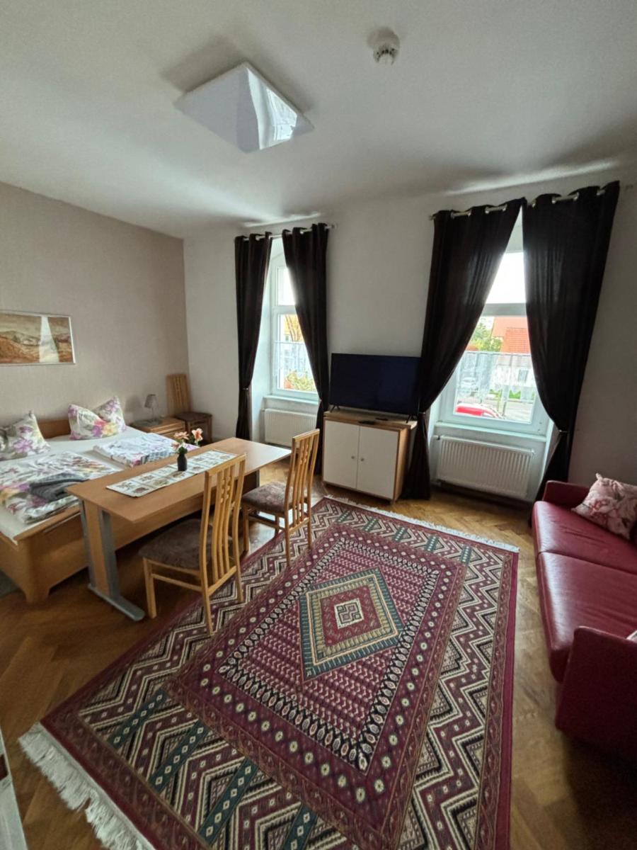 Pension Gutshaus - Housity