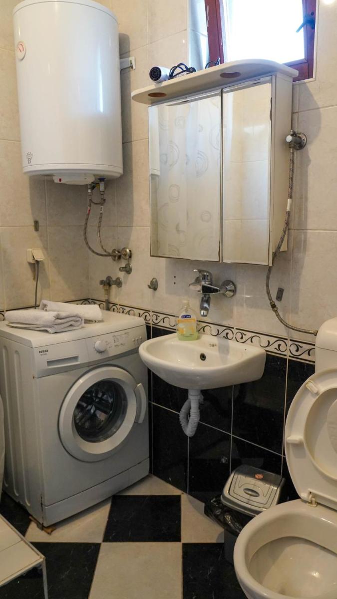 Ivan Apartment Skopje - Housity