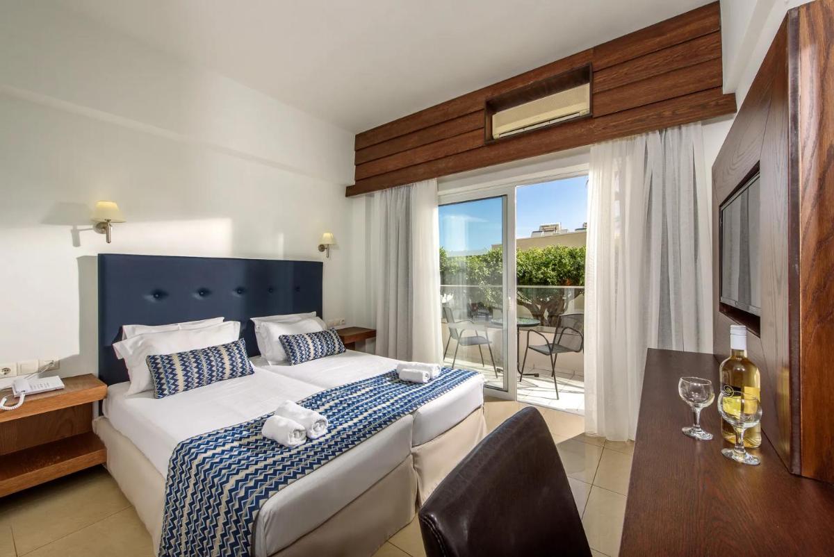 Eurohotel Katrin Hotel & Bungalows - Housity