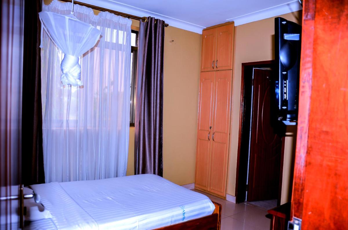 AKELLO HOTEL - Housity