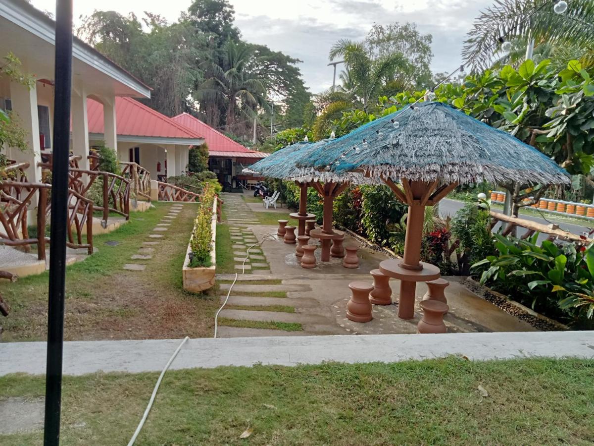 Hanna's Place Rooms for Rent Solangon San Juan Siquijor - Housity