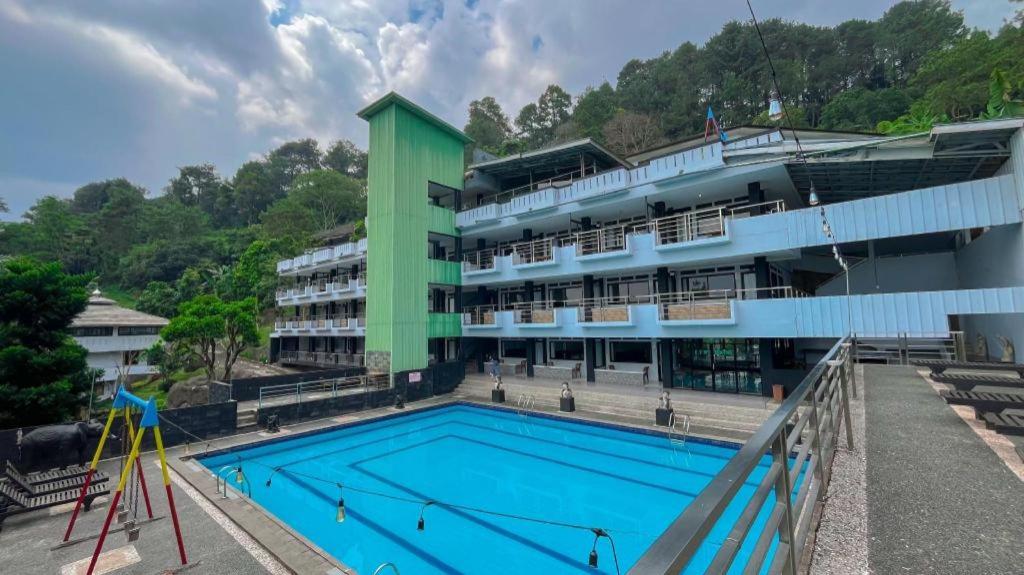 Hotel Tjokro - Housity