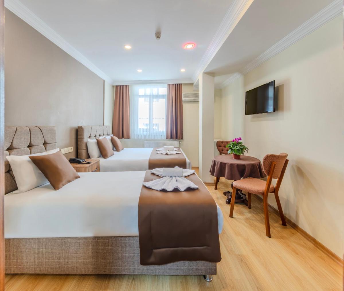 Hotel Silviya - Housity
