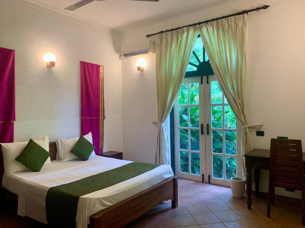 The Villa Green Inn - Housity