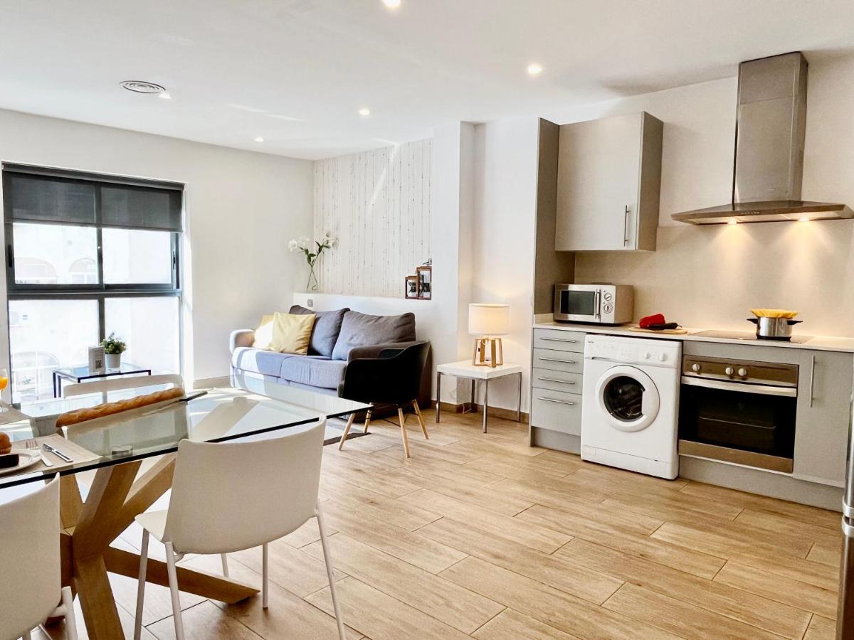 Feelathome Mozart Apartments - Housity
