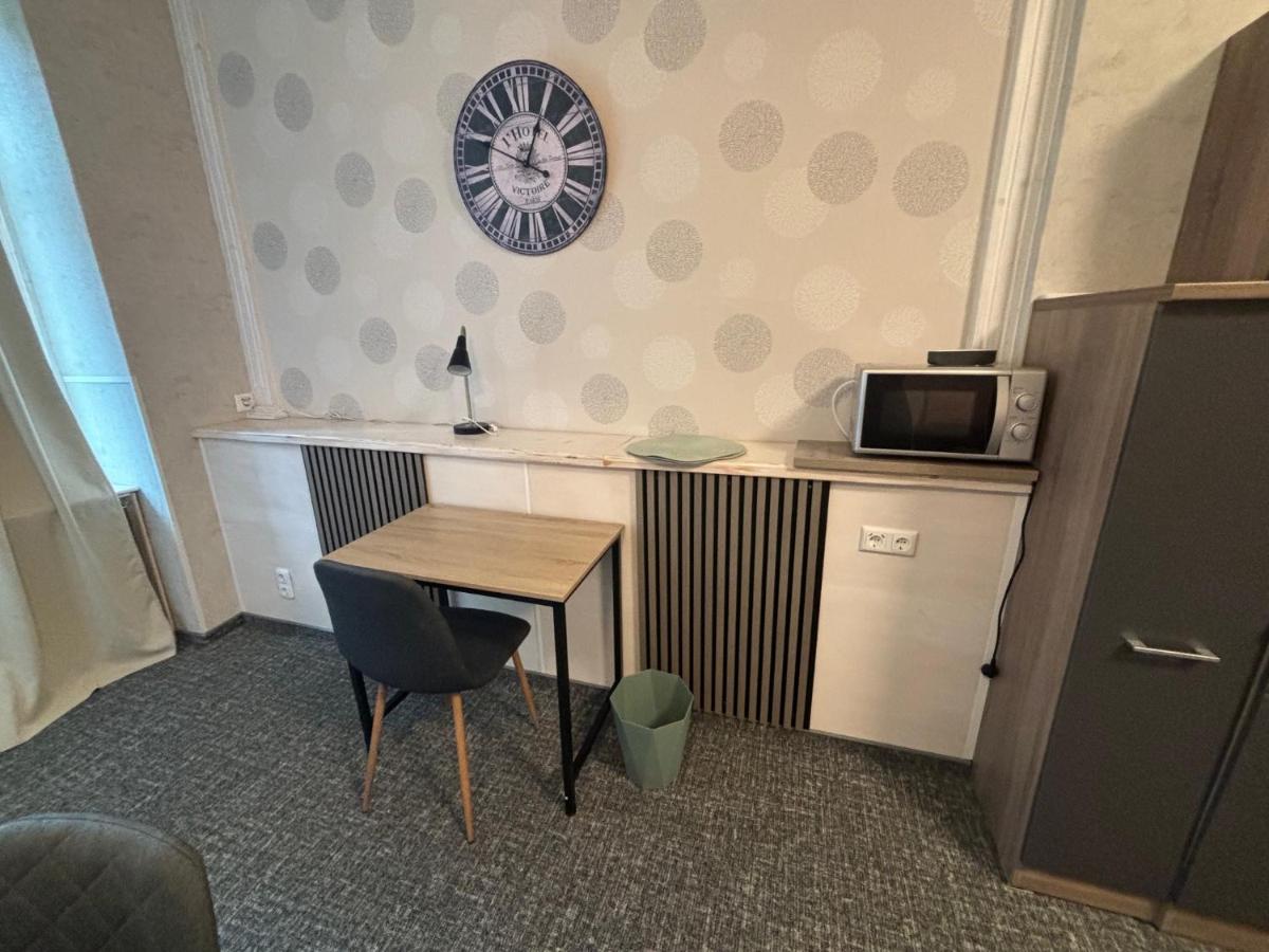 Apartments Starlight Hotel Wiesmann - Housity