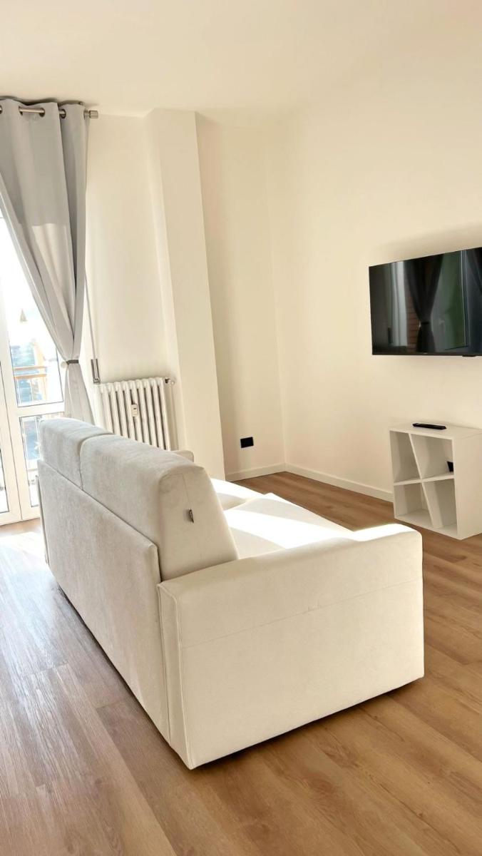 Sky Top Apartment Biella Gaglianico - Housity