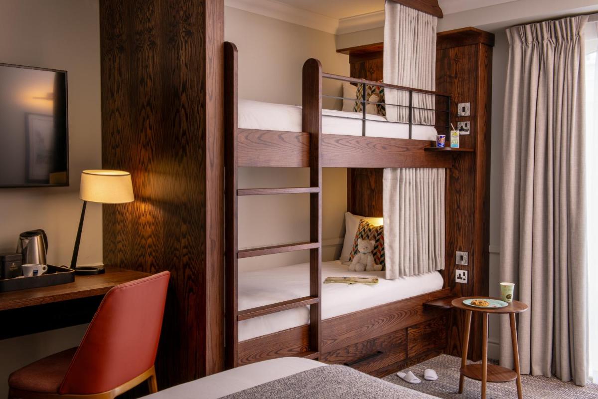 Thorpe Park Hotel and Spa - Housity