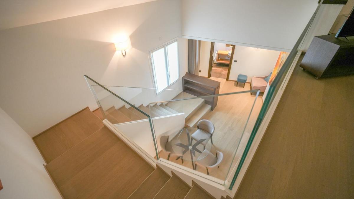 Hotel Europa - Housity