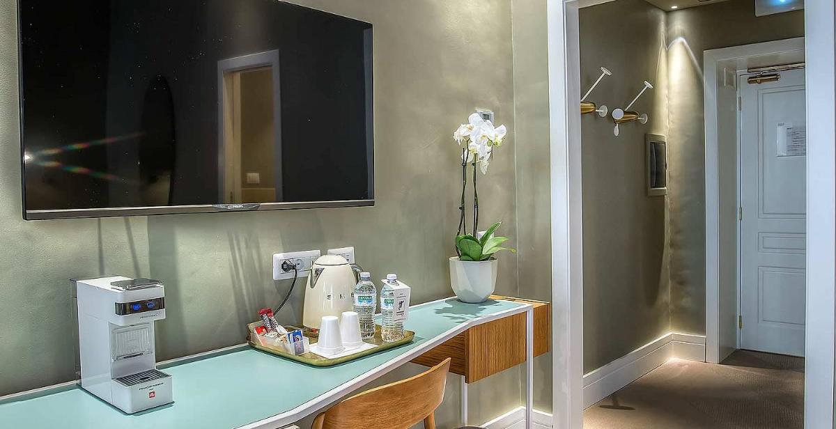 Hotel Accademia - Housity