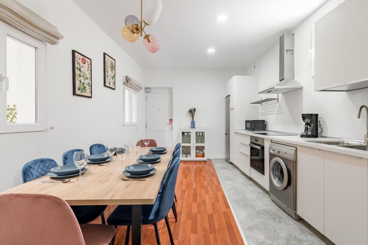 Sol Apartments - En el centro de Madrid - Housity