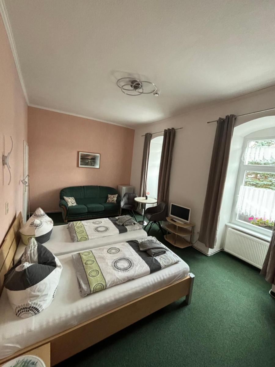 Pension Gutshaus - Housity