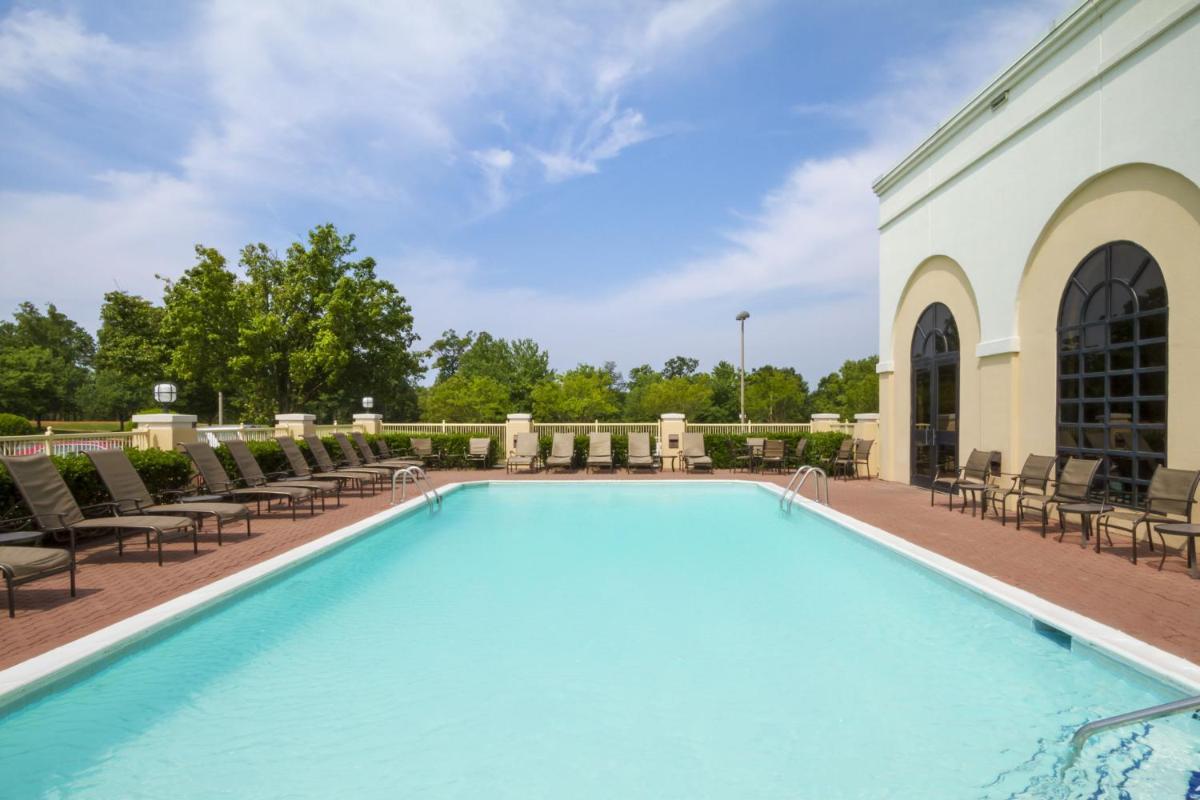 Embassy Suites Greenville Golf Resort & Conference Center - Housity