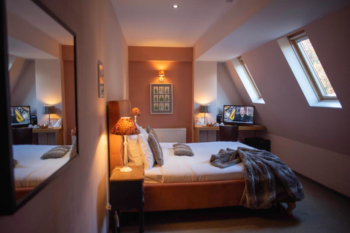 Paj Hotelul Retreat & Spa - Housity