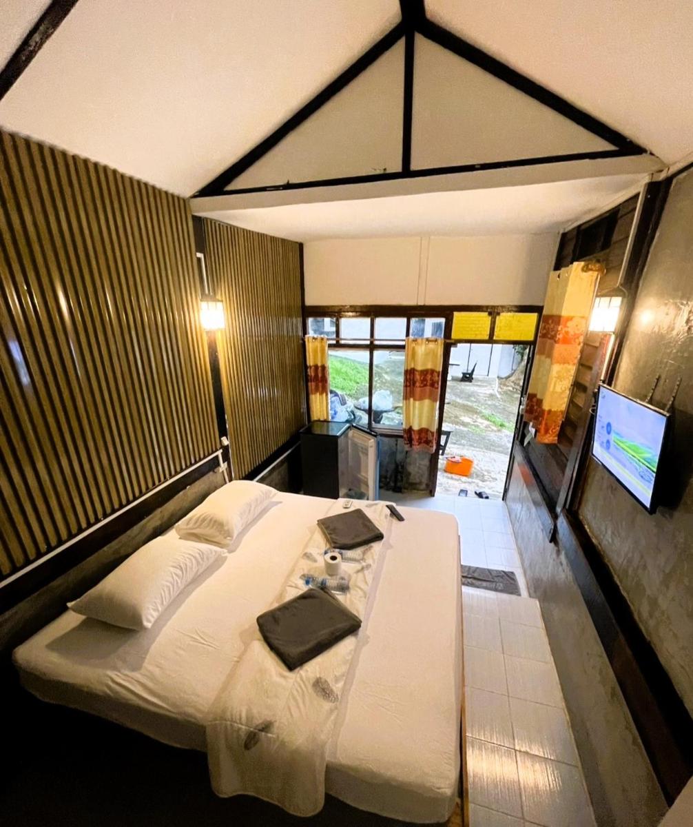 Tuk Tuk Guesthouse - Housity