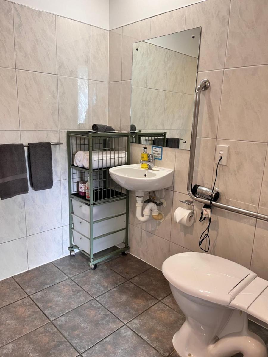 Sundowner Motel - Hizvo