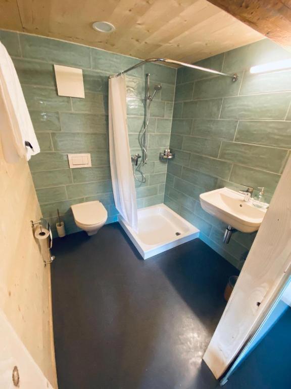 ViVa B&B Urmein - Housity