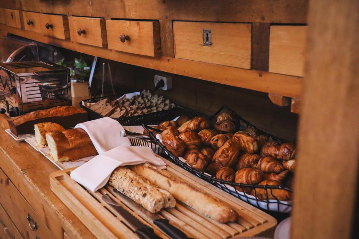 Nourriture dans l'hôtel ou à proximité