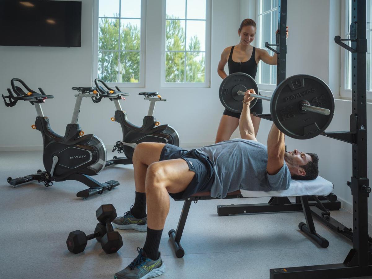 O centro de fitness e/ou as comodidades de fitness de Dreams Madeira Resort Spa & Marina