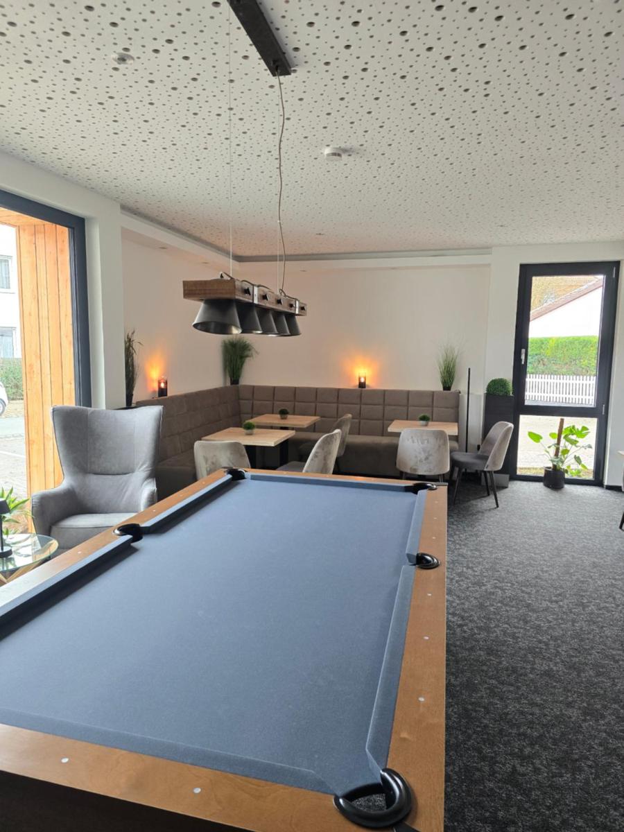 Hotel Am Dalwigker Tor - Housity